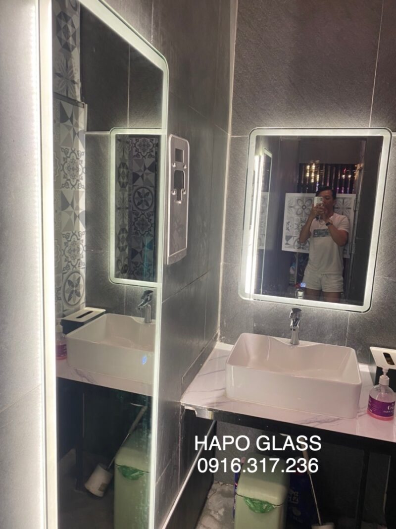 Gương có đèn led treo nhà tắm Hải Phòng